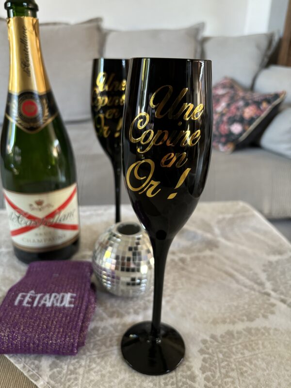 FLUTE CHAMPAGNE NOIRE - UNE COPINE EN OR – Image 3