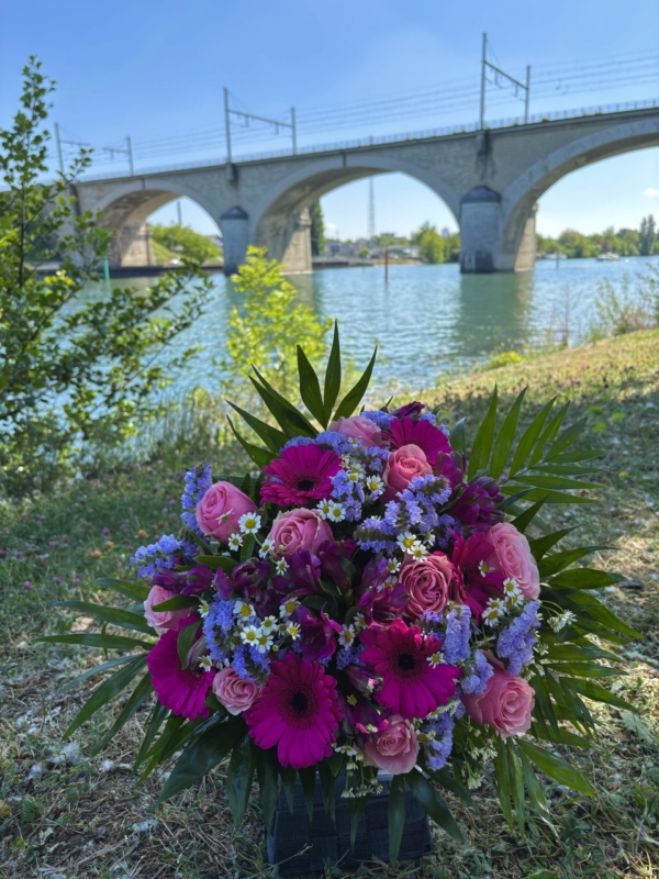 BOUQUET JENIFER
