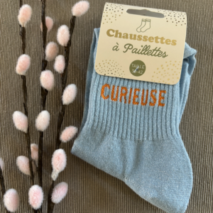 curieuse-chaussette-a-paillettes