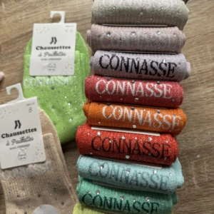 CHAUSSETTES STRASS CONNASSE A PAILLETTES