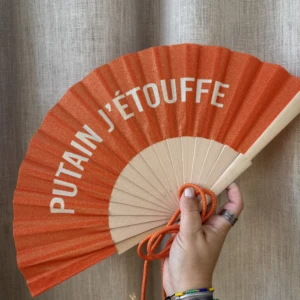 EVENTAIL ORANGE - PUTAIN J'ETOUFFE