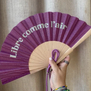 EVENTAIL VIOLET - LIBRE COMME L'AIR