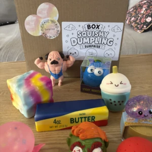 BOX 10 SQUISHY
