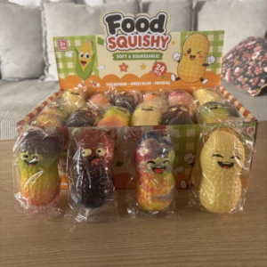 SQUISHY CACAHUETE