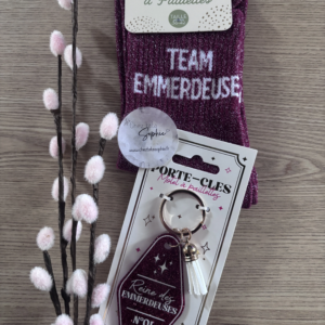 1 OFFRE PORTE CLES ET CHAUSSETTE 9.50€ - TEAM EMMERDEUSE