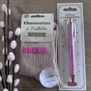 1 OFFRE STYLO ET CHAUSSETTE 9.50€ - AMOUR